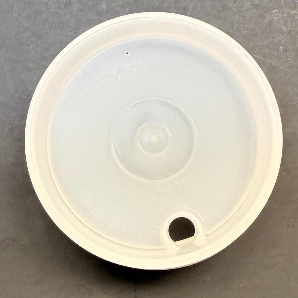 Tupperware Frosted Translucent Round Replacement Lid Seal 1519-15 Straw Hole 3in